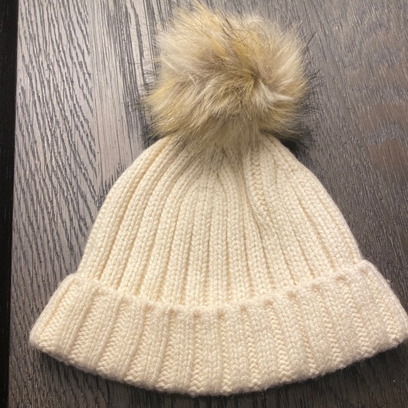JCrew Ribbed beanie with faux-fur pom-pom
